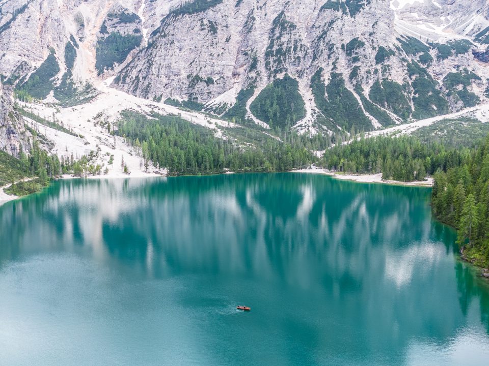 Italie Dolomites Lago di Braies